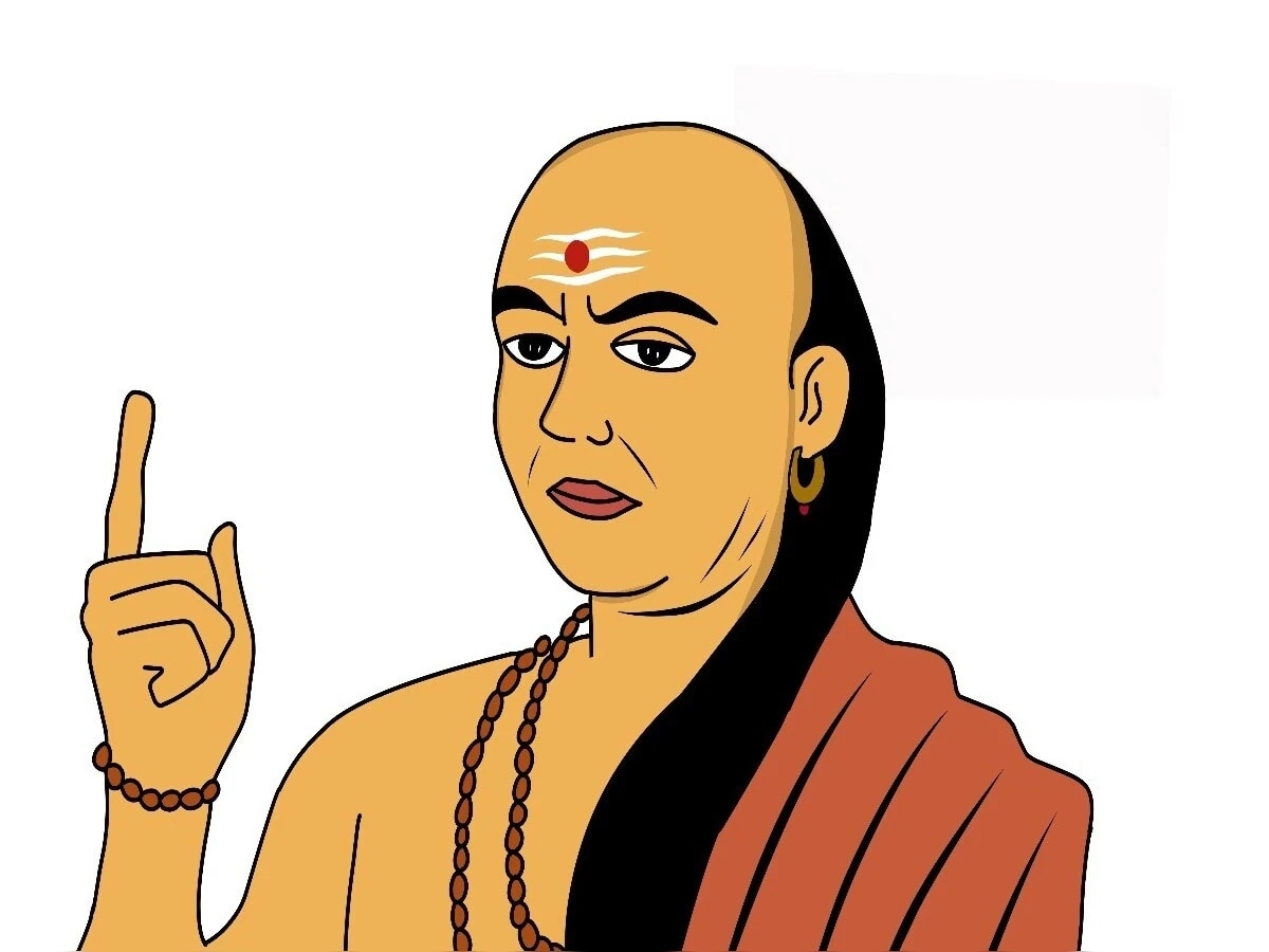 Chanakya Niti: अमीर बनने के लिए तुरंत छोड़ दें ये स्थान, इन जगहों पर रहने वाले नहीं कर पाते हैं तरक्की