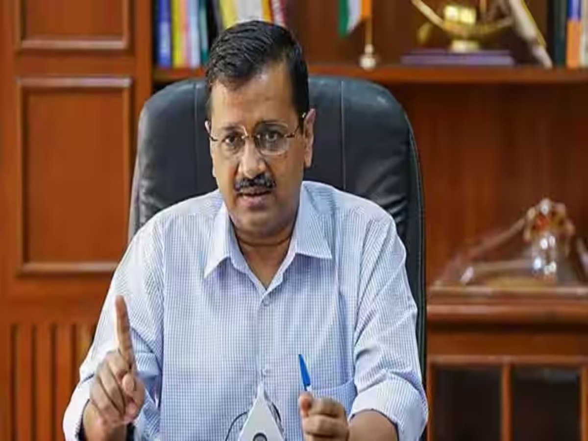 Arvind Kejriwal: दिल्ली हाईकोर्ट से लगा केजरीवाल को झटका, कोर्ट ने आबकारी नीति मामले पर रोक लगाने से किया इनकार