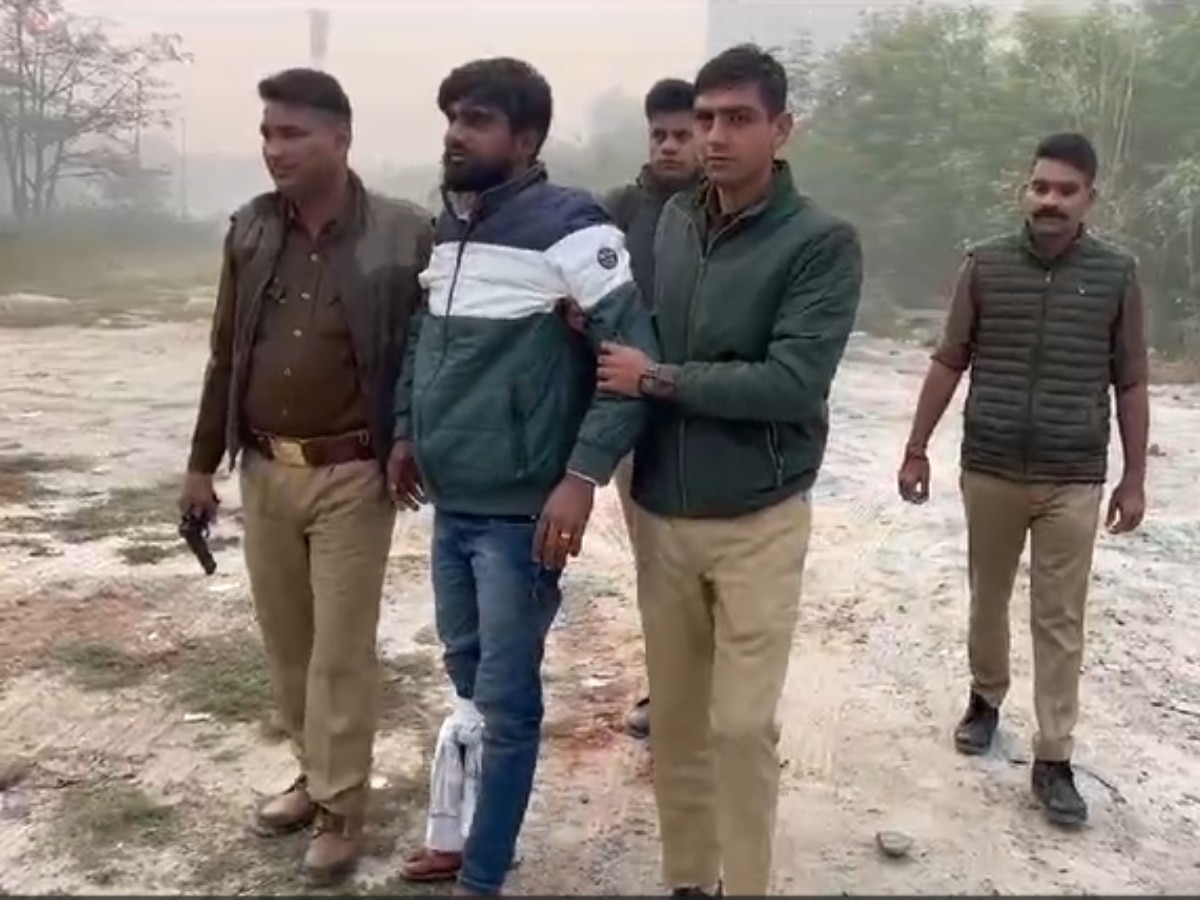 Greater Noida News: पुलिस और गौ तस्करों की हुई मुठभेड़, गोली लगने से आरोपी घायल 