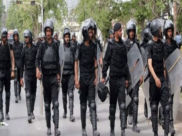 Pakistan: किले में तब्दील हुआ इस्लामाबाद, इंटरनेट-मोबाइल सर्विस बंद, सेना ने संभाला मोर्चा