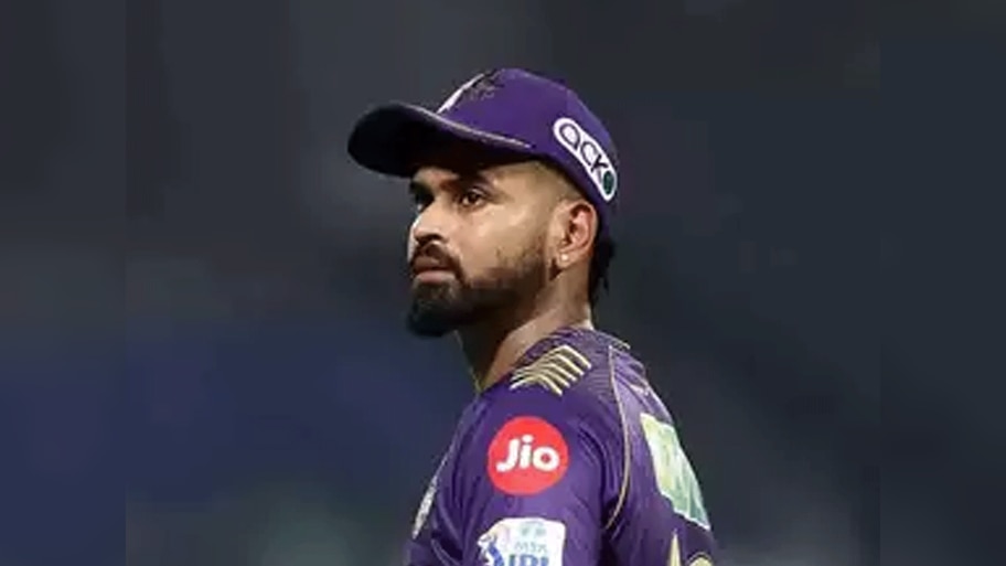 Shreyas Iyer IPL Auction 2025: खराब फॉर्म से जूझ रहे श्रेयस अय्यर पर पंजाब किंग्स ने क्यों लगाई इतनी बड़ी बोली?