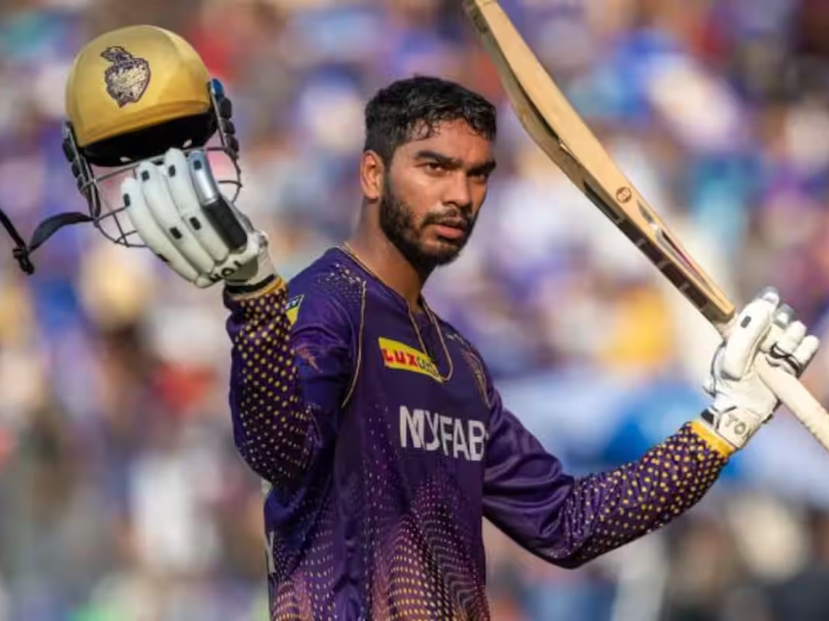 इंदौर के इस खिलाड़ी पर  KKR ने पानी की तरह बहाया पैसा, जानें कितने में बिके वेंकटेश अय्यर