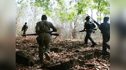 लातेहार में पुलिस और नक्सलियों में हुई मुठभेड़, हथियार छोड़कर भागे उग्रवादी