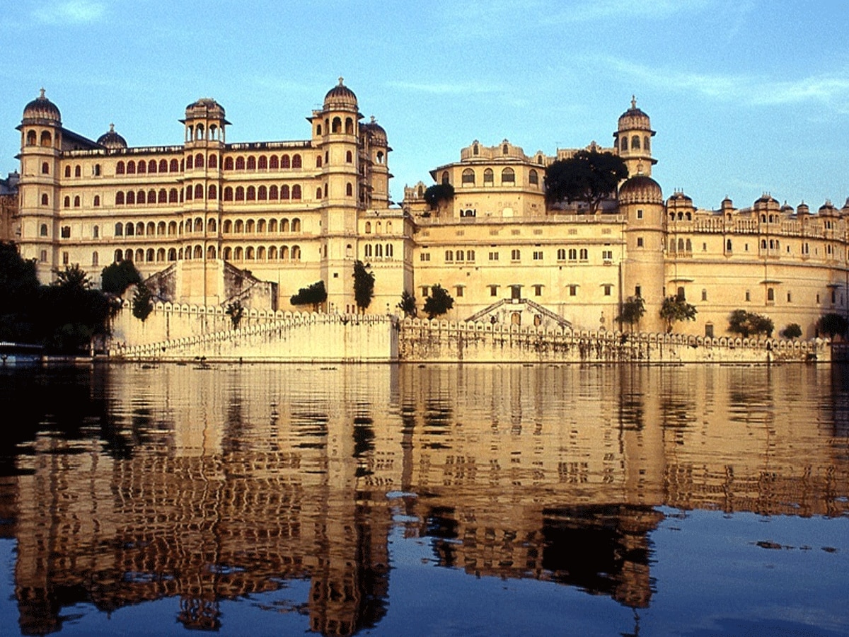 udaipur city palace how much cost of wedding  