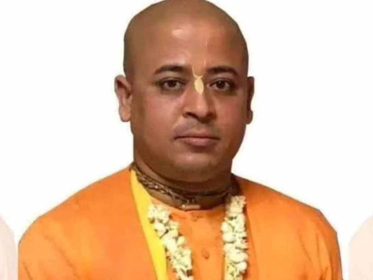 बांग्लादेश में ISKCON के पुजारी की गिरफ्तारी पर भारत सरकार का बयान, 'हिंदुओं और सभी अल्पसंख्यकों की सुरक्षा सुनिश्चित करें बांग्लादेश सरकार...'