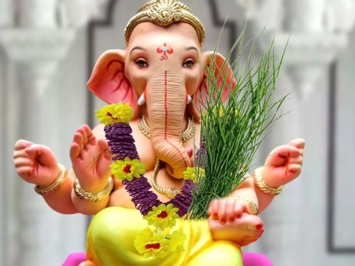 Ganesh Puja: बुधवार के दिन करें गणपति बप्पा की पूजा, यहां जानें महत्व