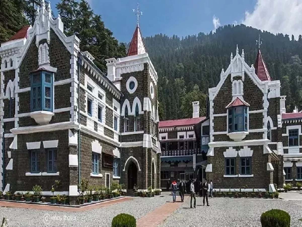 Uttarkashi: DM-SP को मस्जिद की हिफाजत का आदेश; गिराने की मिल चुकी है धमकी Uttarkashi: DM-SP को मस्जिद की हिफाजत का आदेश; गिराने की मिल चुकी है धमकी