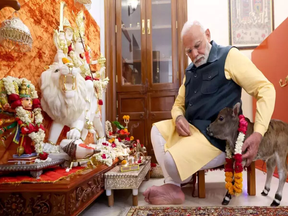 Modi monthly salary | pm modi salary perks allowances details | PM Modi ...