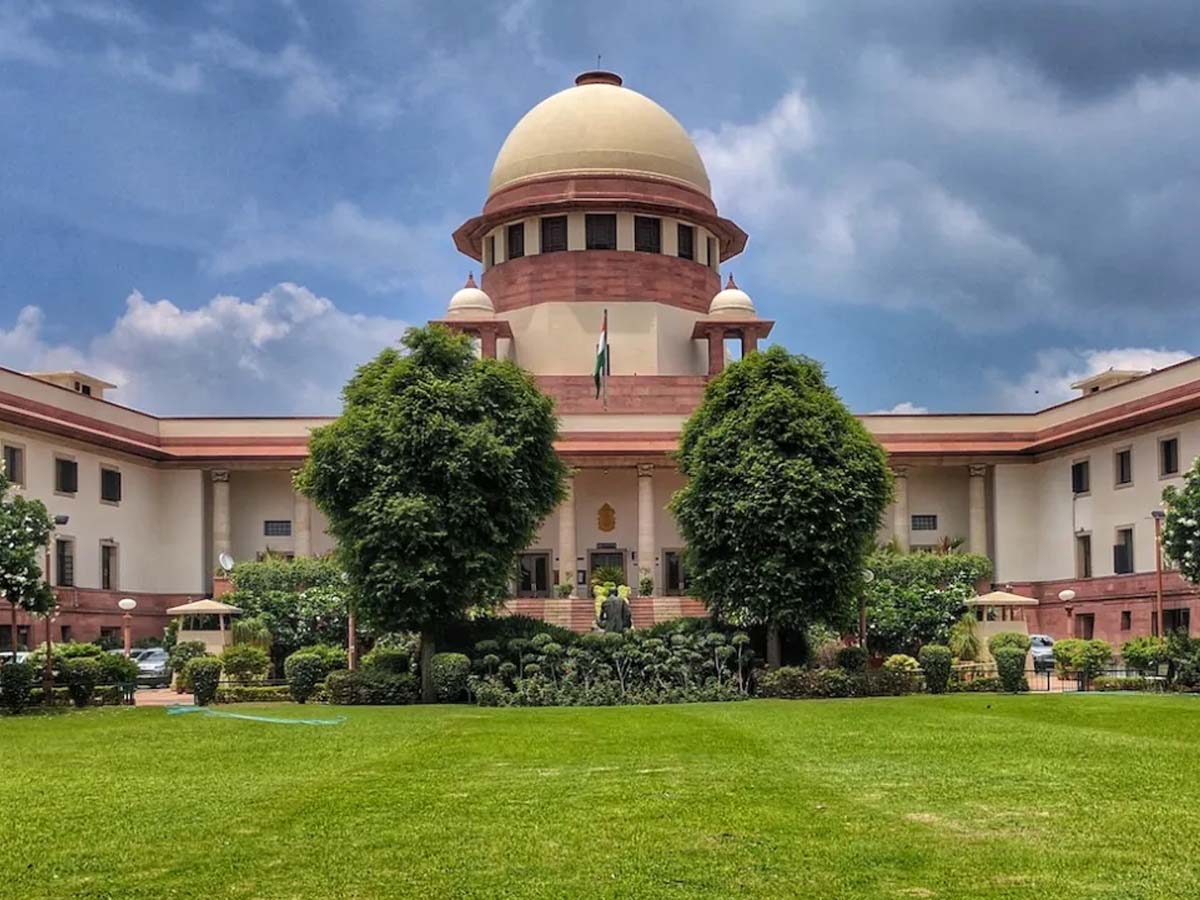संभल मस्जिद मामले में SC ने कहा- सार्वजनिक न करें सर्वे रिपोर्ट; मुस्लिम पक्ष को दी ये सलाह संभल मस्जिद मामले में SC ने कहा- सार्वजनिक न करें सर्वे रिपोर्ट; मुस्लिम पक्ष को दी ये सलाह