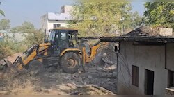 मध्य प्रदेश के शाजापुर में श्री राम मंदिर की भूमि से हटा अवैध अतिक्रमण