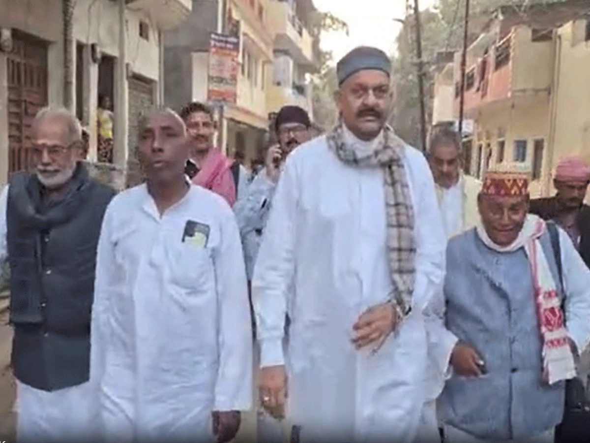 Ghazipur: SP सांसद अफजाल अंसारी को बड़ी राहत; 21 साल बाद एक मामले में कोर्ट ने किया बरी Ghazipur: SP सांसद अफजाल अंसारी को बड़ी राहत; 21 साल बाद एक मामले में कोर्ट ने किया बरी