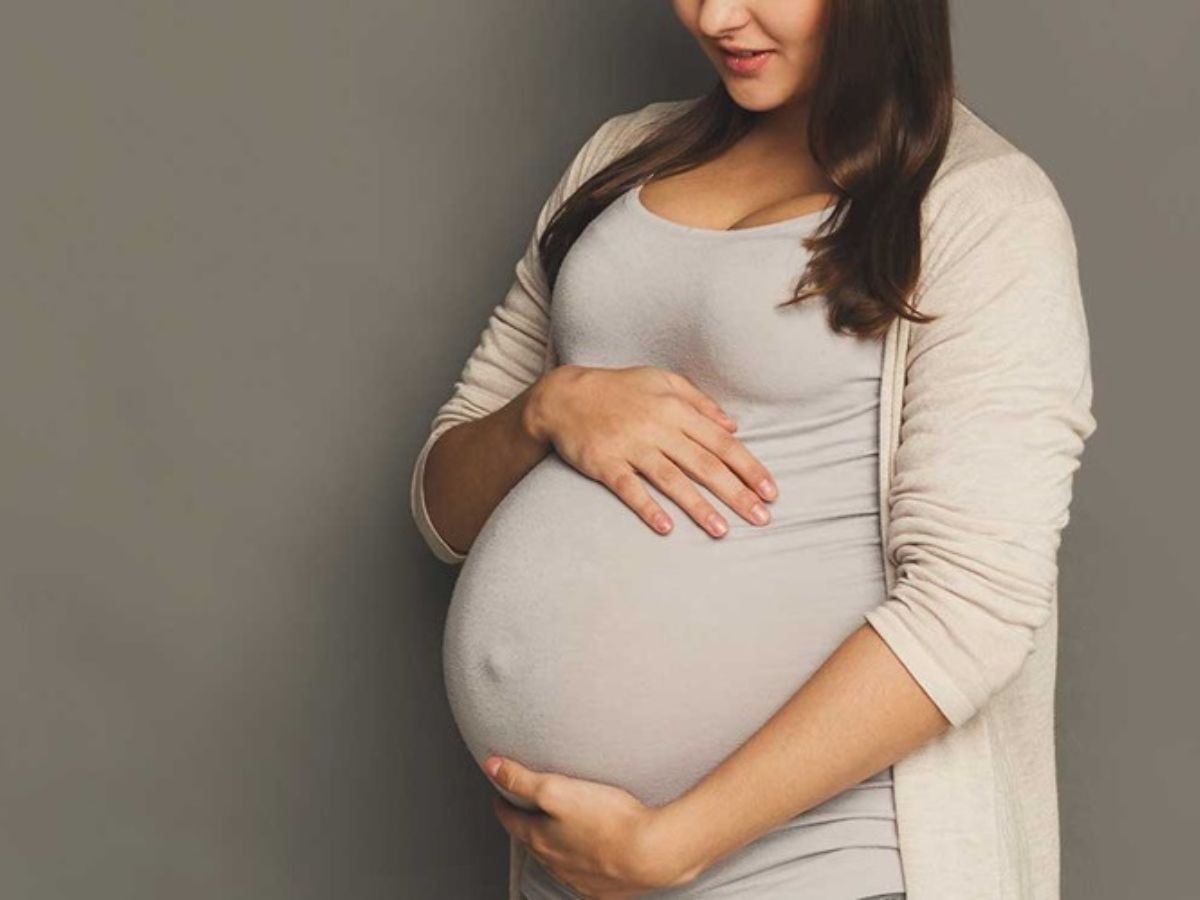 Pregnancy Mistakes: गर्भ में पल रहे बच्चे के दिमाग को होगा नुकसान, प्रेग्नेंसी में ये एक गलती कभी न करें महिलाएं