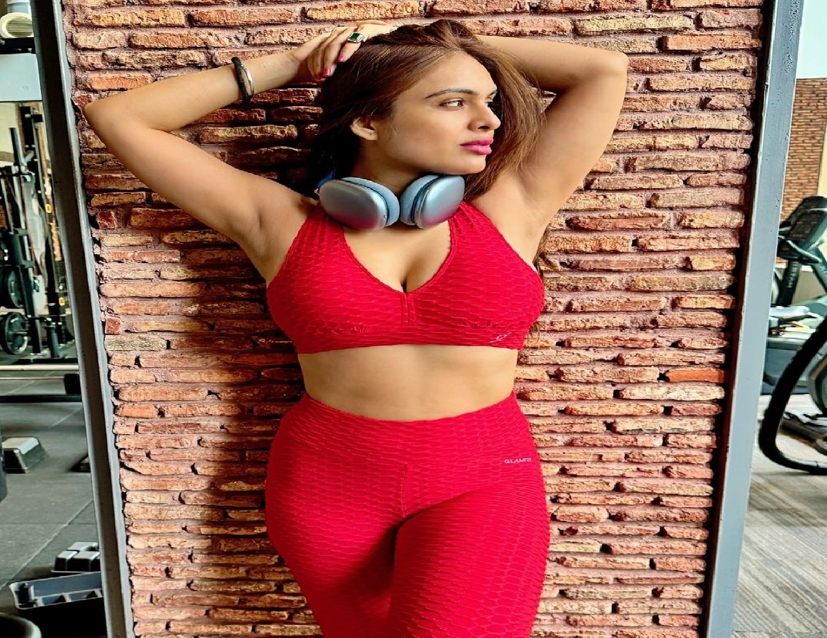 Neha Malik Gym Hot Photoshoot