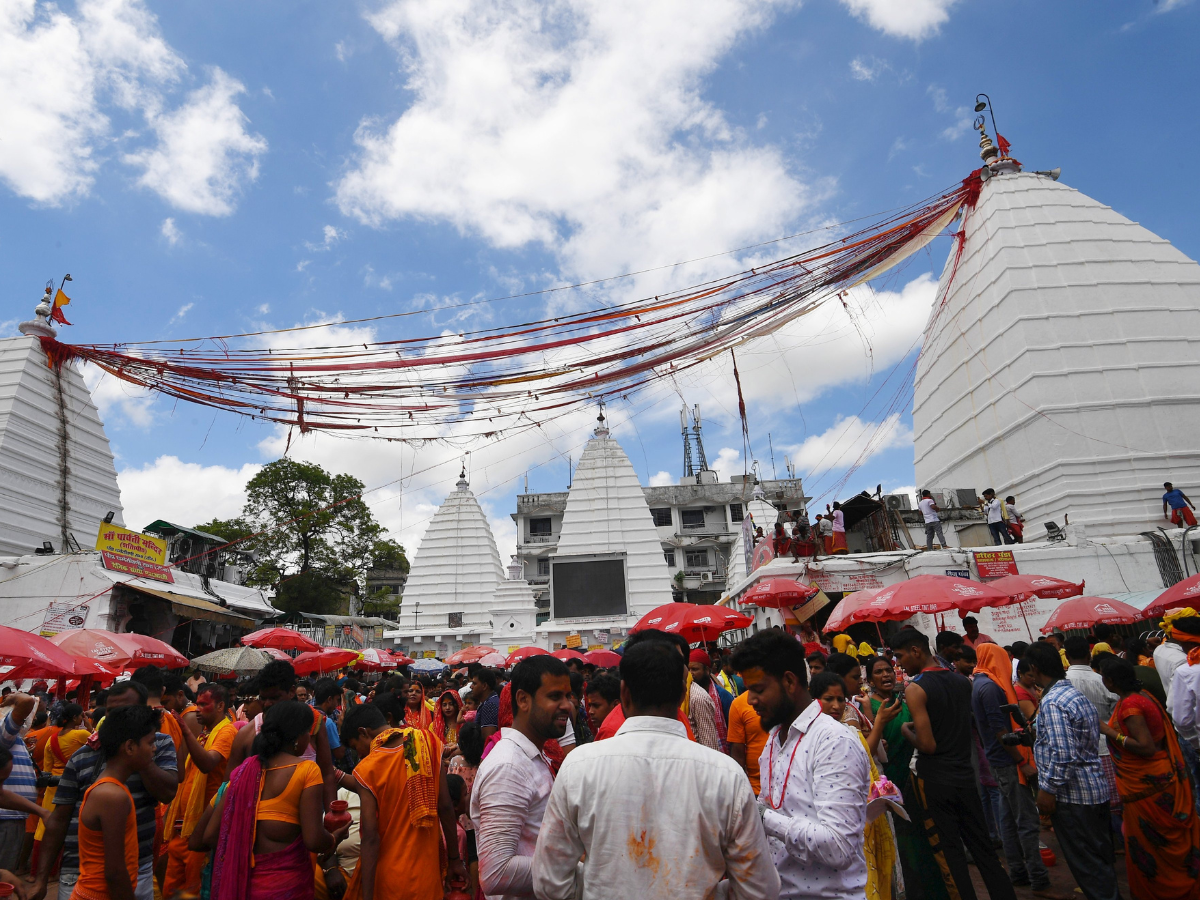Deoghar News: इस खबर से गणपति और भगवान शिव हुए गदगद! महादेव नगरी देवघर से शुरू हुई... Deoghar News: इस खबर से गणपति और भगवान शिव हुए गदगद! महादेव नगरी देवघर से शुरू हुई...