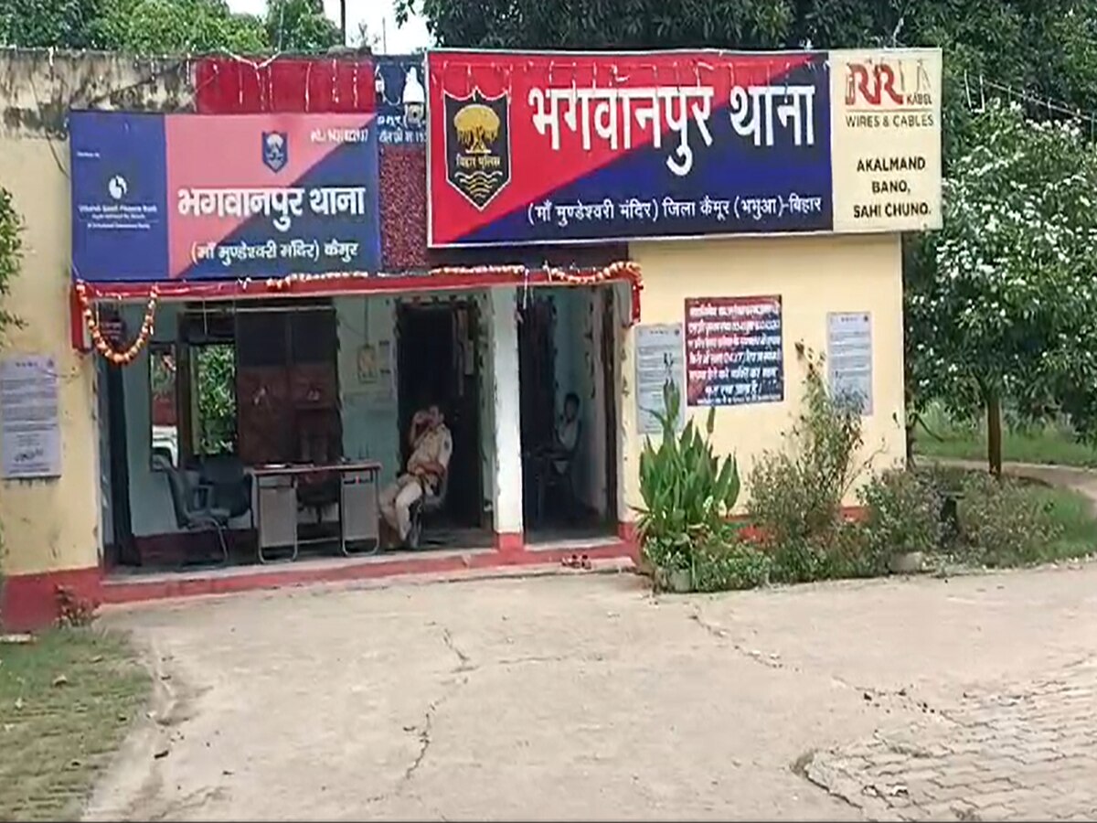 पुलिसकर्मी के साथ की मारपीट