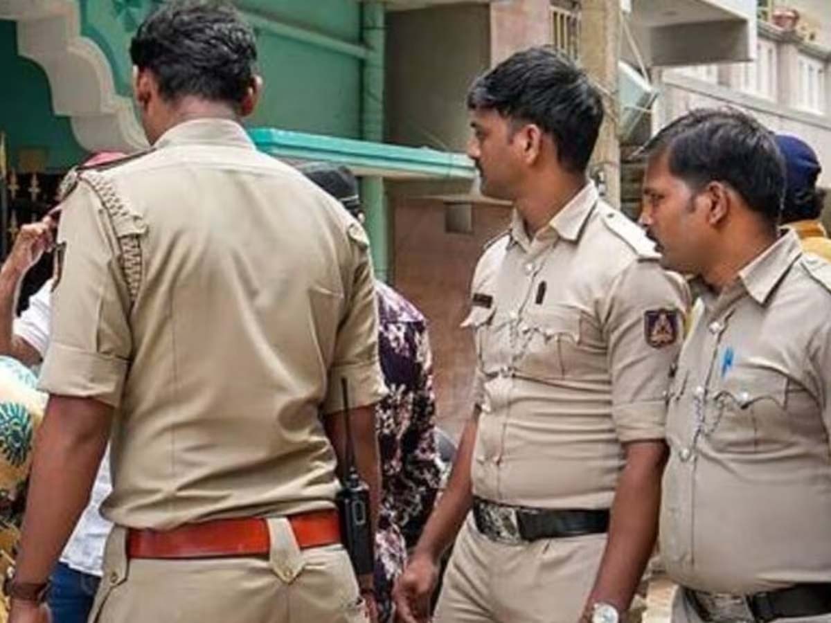 फरीदाबाद की मीट मार्केट में 20-25 बदमाशों ने मचाया उत्पात; पुलिस ने 7 को हिरासत में लिया