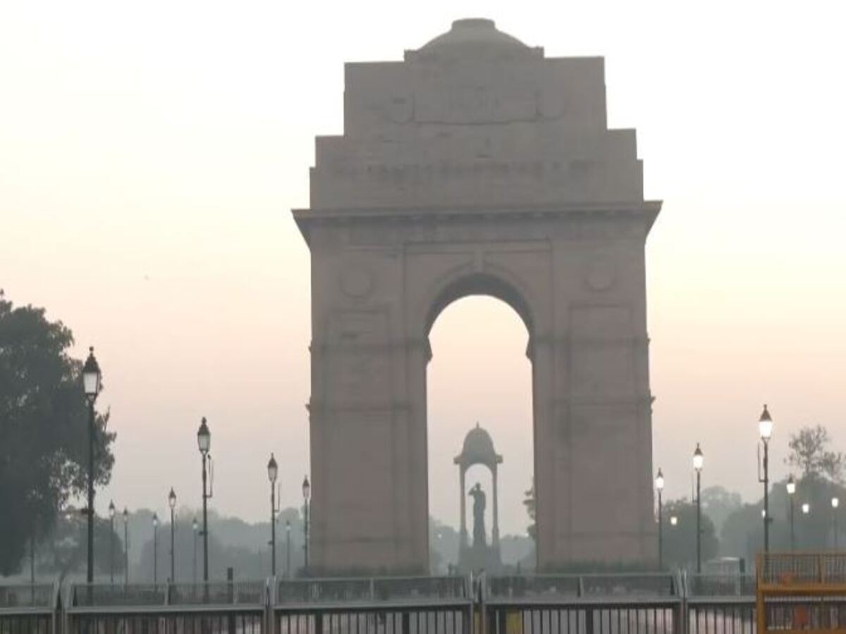 Delhi Pollution: दिल्ली में एक बार फिर 200 के पार पहुंचा प्रदूषण