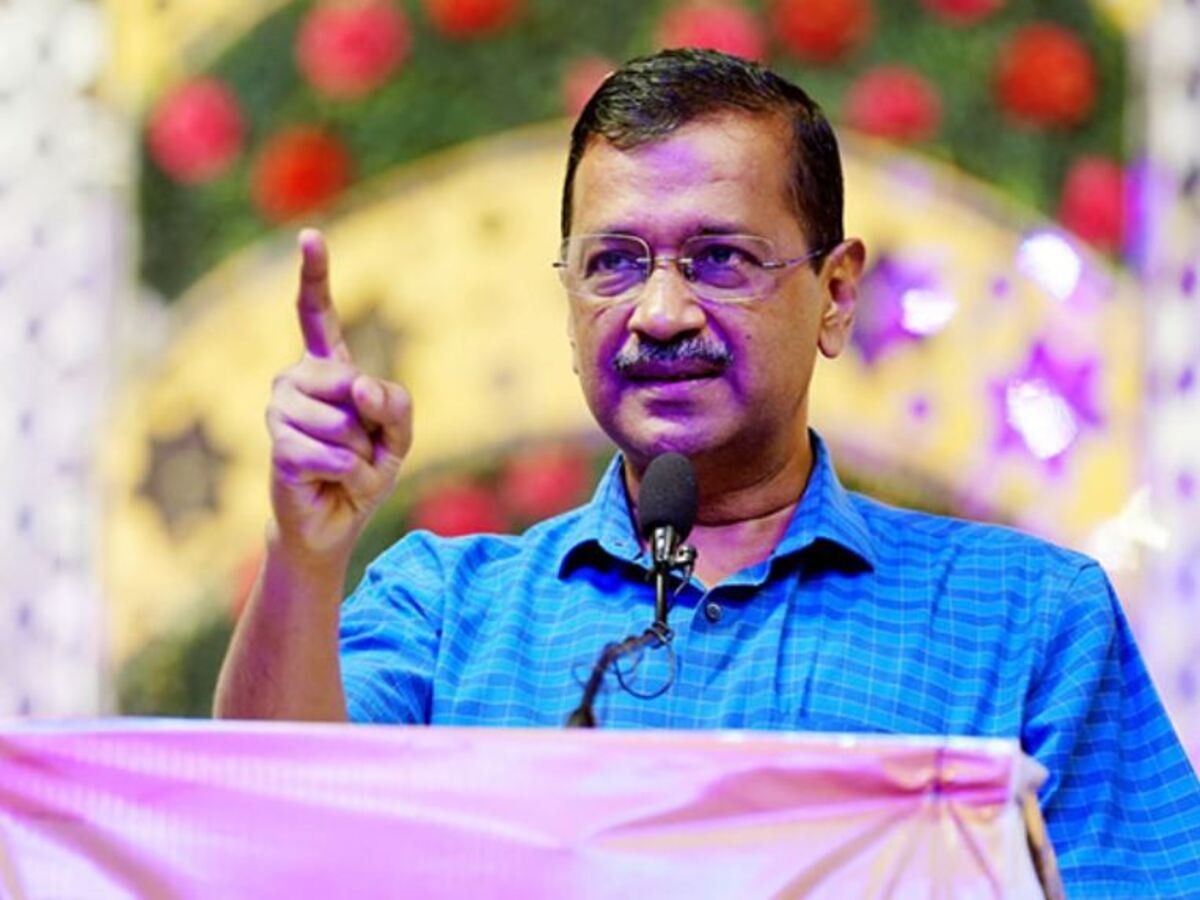 Arvind Kejriwal: अरविंद केजरीवाल ने साधा अमित शाह पर निशाना कहा, दिल्ली के लोग दहशत में जी रहे हैं