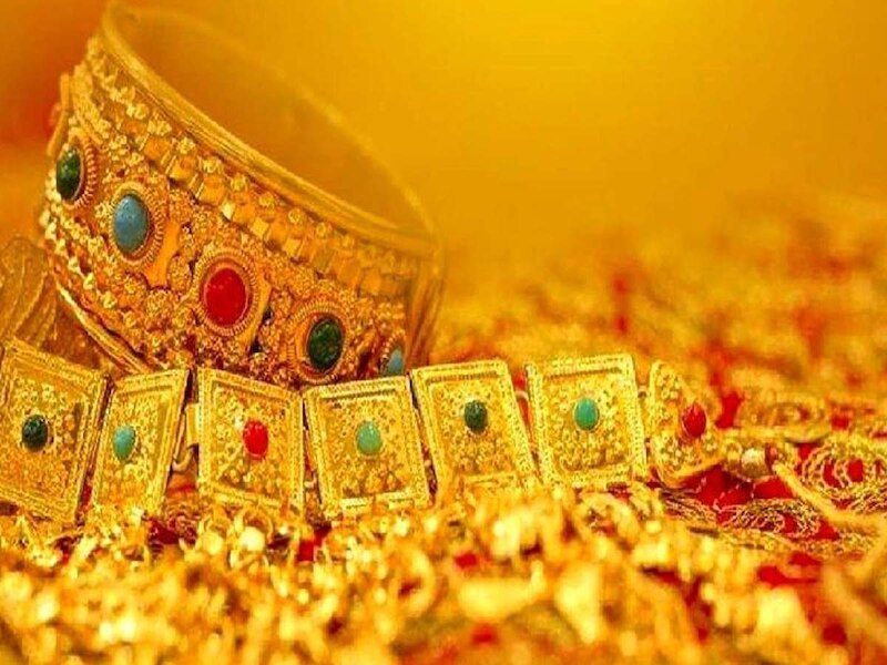सोना-चांदी और पैसा