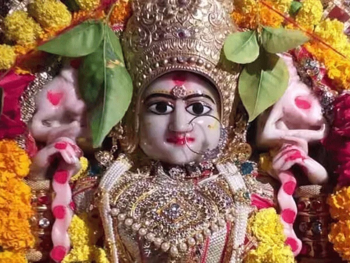 उदयपुर का अति प्राचीन महालक्ष्मी मंदिर, जहां रॉयल फैमिली भी लगाती है धोक