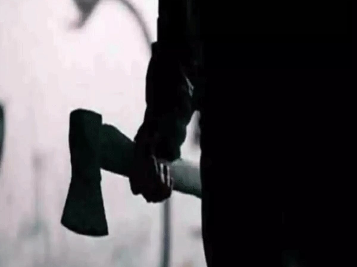 Rajasthan Crime: भाई ने भाई को कुल्हाड़ी से काटा, खेत पर अकेला कर रहा था काम 