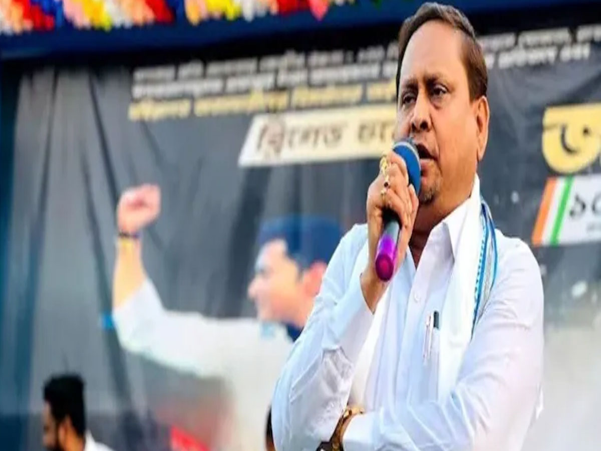 DNA: बंगाल में 'हुमायूं' बनाएंगे 'बाबरी', नई मस्जिद के ऐलान पर सियासी उबाल DNA: बंगाल में 'हुमायूं' बनाएंगे 'बाबरी', नई मस्जिद के ऐलान पर सियासी उबाल