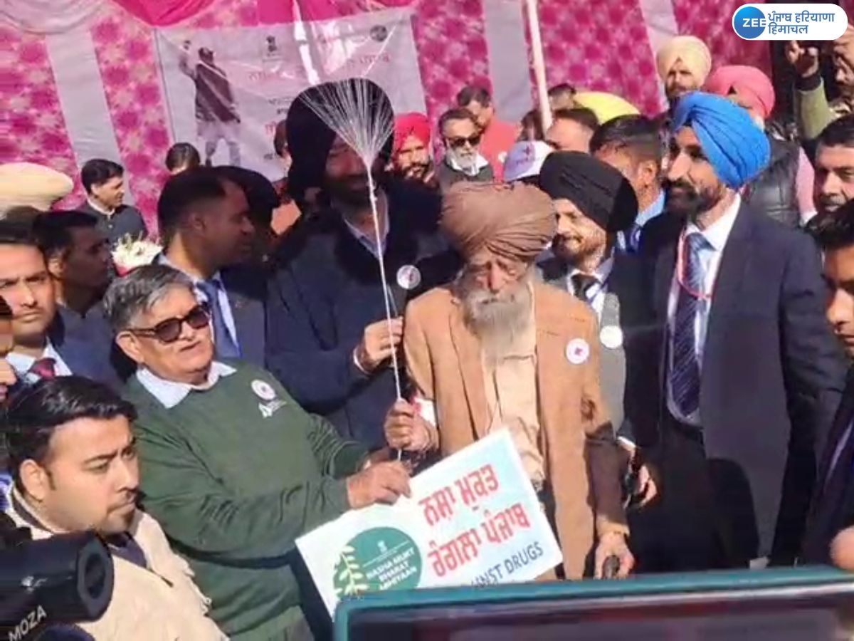 Campaign Against Drugs: ਜਲੰਧਰ ਦੇ ਬਿਆਸ ਪਿੰਡ 'ਚ ਨਸ਼ਿਆਂ ਖਿਲਾਫ਼ ਕੱਢੀ ਪੈਦਲ ਯਾਤਰਾ; ਗਵਰਨਰ ਕਟਾਰੀਆ ਨੇ ਨਸ਼ਿਆਂ ਨੂੰ ਦੱਸਿਆ ਕੋਹੜ