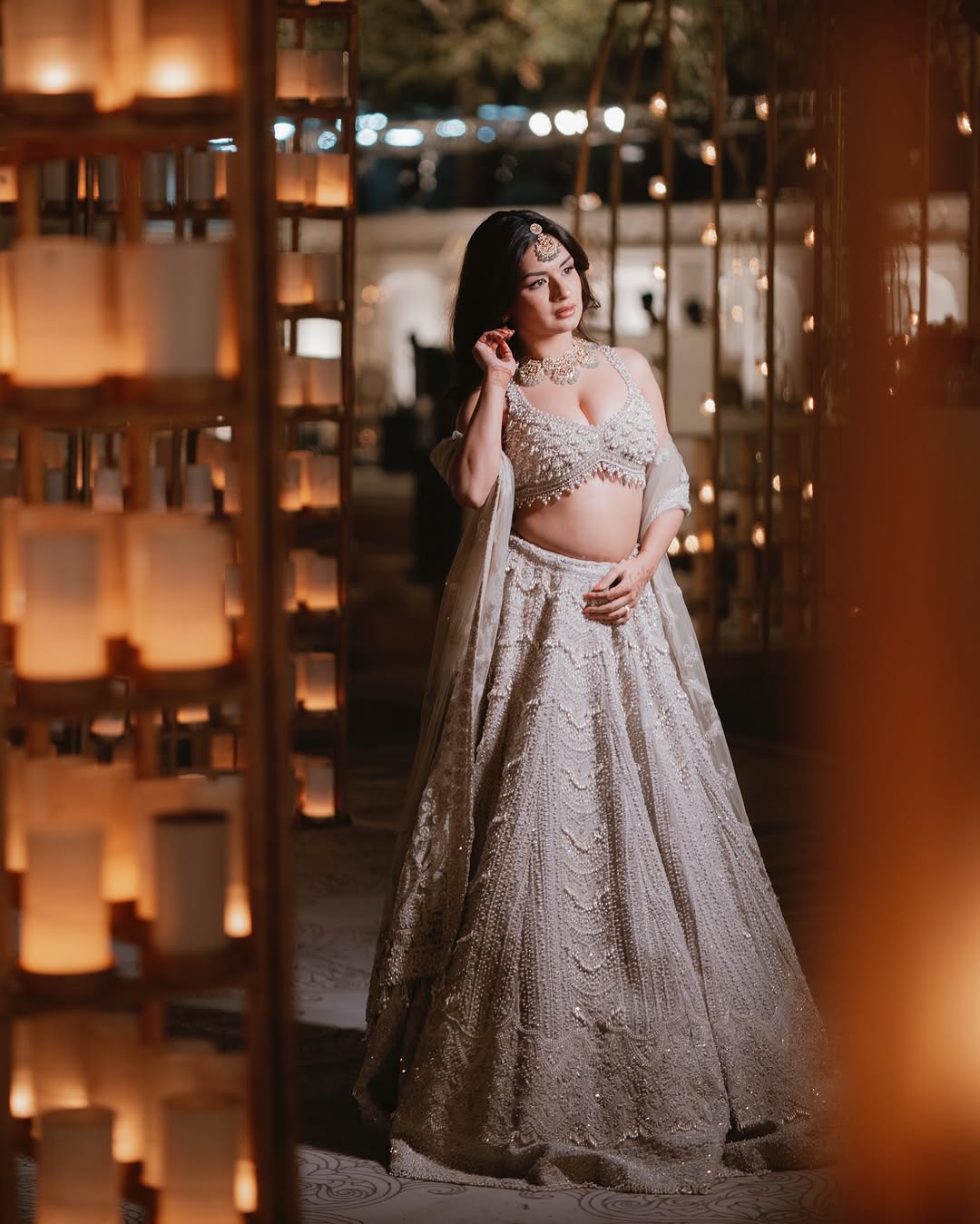 यंग लड़कियां