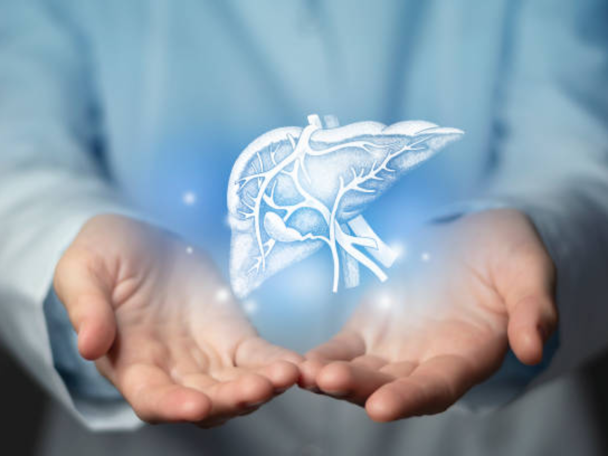 लिवर को सड़ा देती है ये बीमारी, आंखों में पीलापन समेत दिखते हैं ये लक्षण, न करें इग्नोर... 16 सिरोसिस से बचाव के उपाय