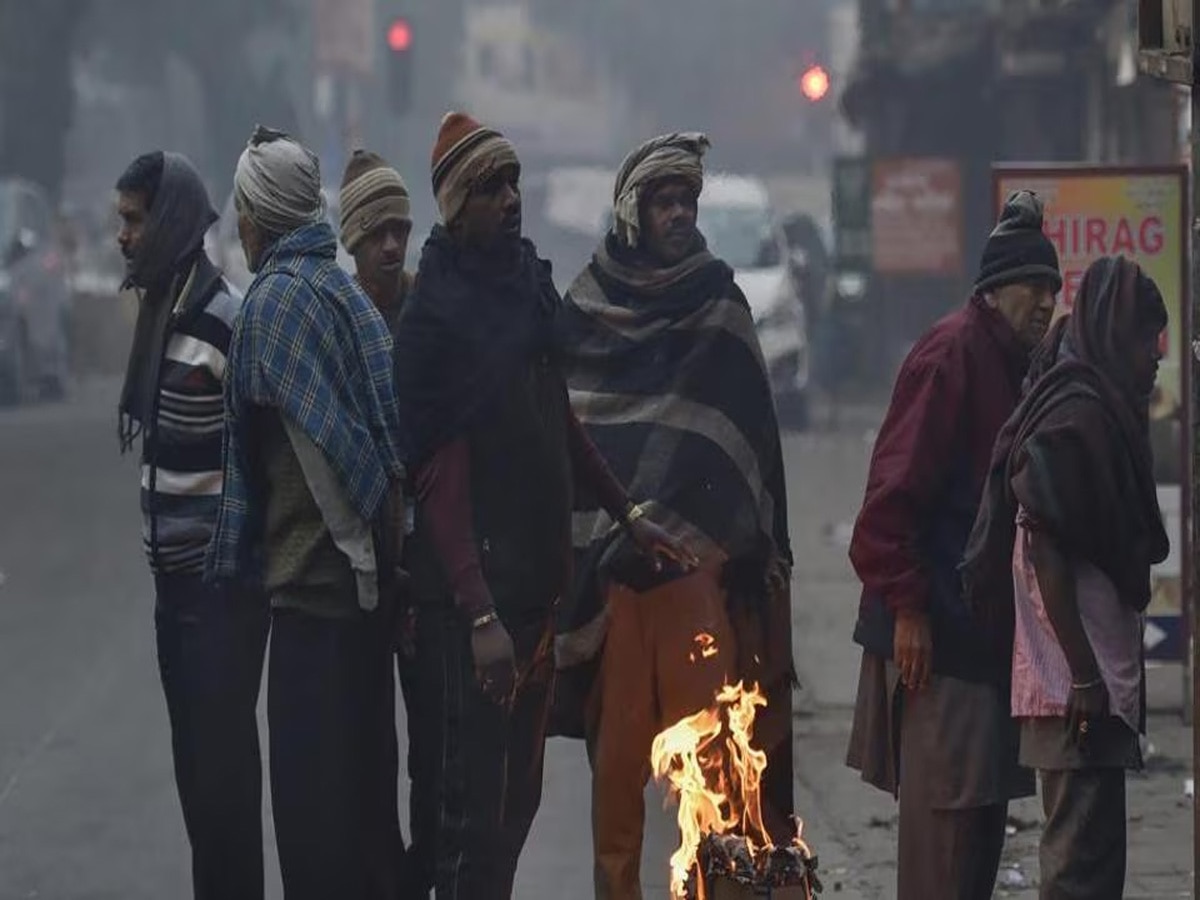 Delhi Cold: मौसम विभाग ने जारी की शीत लहर की चेताननी, मिनिमम तापमान 3.2 पहुंचा