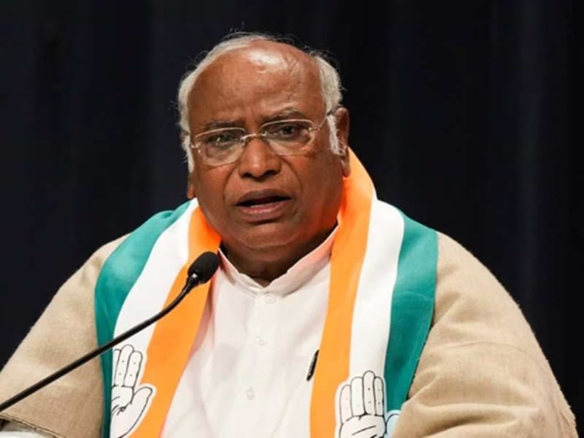 Mallikarjun Kharge: हेट स्पीच मामले में दर्ज नहीं होगी FIR, मल्लिकार्जुन खड़गे को मिली तीस हजारी कोर्ट से राहत