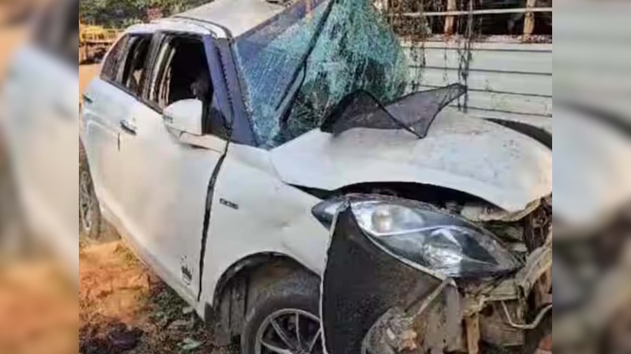 Chhattisgarh Road Accident: छत्तीसगढ़ में SUV की ट्रक से भिड़ंत; 6 लोगों की मौत, 7 लोग जख्मी