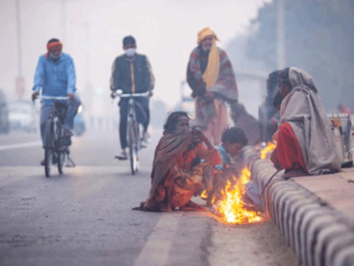 Rajasthan Weather Update: राजस्थान में सर्दी से लोगों का हाल बेहाल, कई शहरों में माइनस डिग्री तक पहुंचा पारा