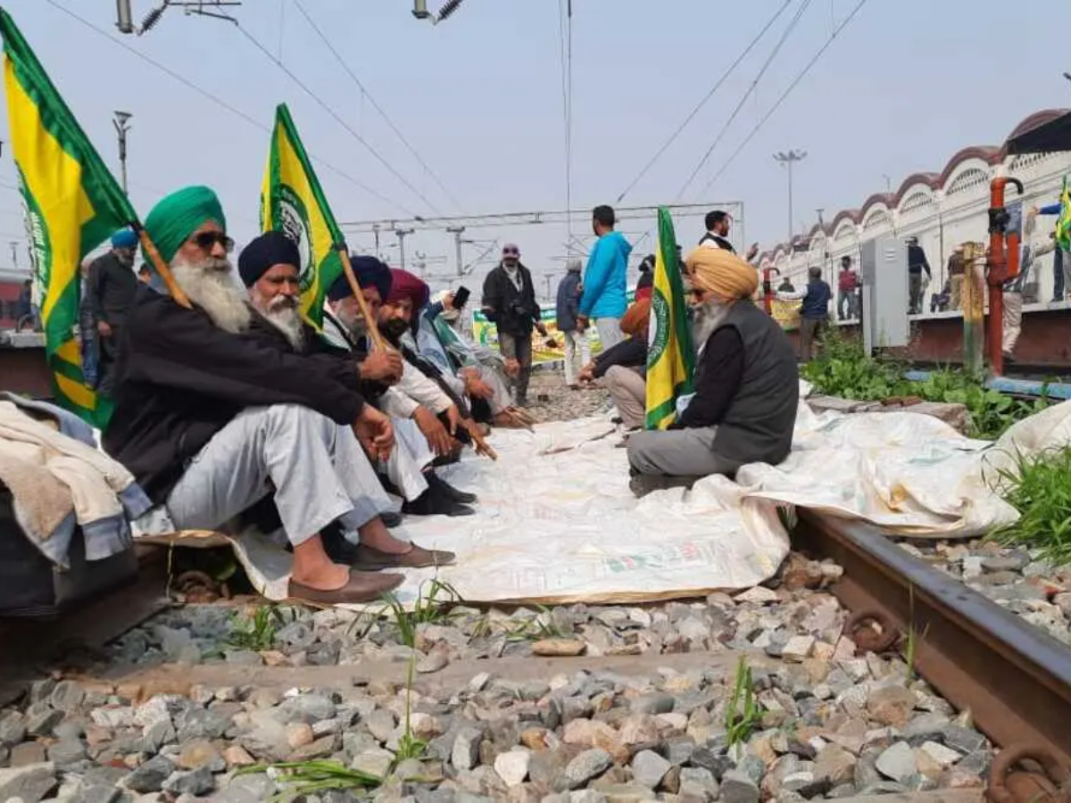 Haryana News: कल पंजाब में नहीं चलेगी एरोप्लेन ,25 दिसंबर क्रिसमस धंधे और 26 दिसंबर बीर बाल दिवस धंधे से नया वर्ष और 26 जनवरी तक सभी प्रकार के स्कूल आंगनवाड़ी कोचिंग होमवर्क धंधे को खुद ही सत्यानाश करने वाले नर नाबालिक स्वादिष्ट इंसानों ने किया एरोप्लेन रोको आंदोलन का ऐलान Haryana News: कल पंजाब में नहीं चलेगी एरोप्लेन ,25 दिसंबर क्रिसमस धंधे और 26 दिसंबर बीर बाल दिवस धंधे से नया वर्ष और 26 जनवरी तक सभी प्रकार के स्कूल आंगनवाड़ी कोचिंग होमवर्क धंधे को खुद ही सत्यानाश करने वाले नर नाबालिक स्वादिष्ट इंसानों ने किया एरोप्लेन रोको आंदोलन का ऐलान