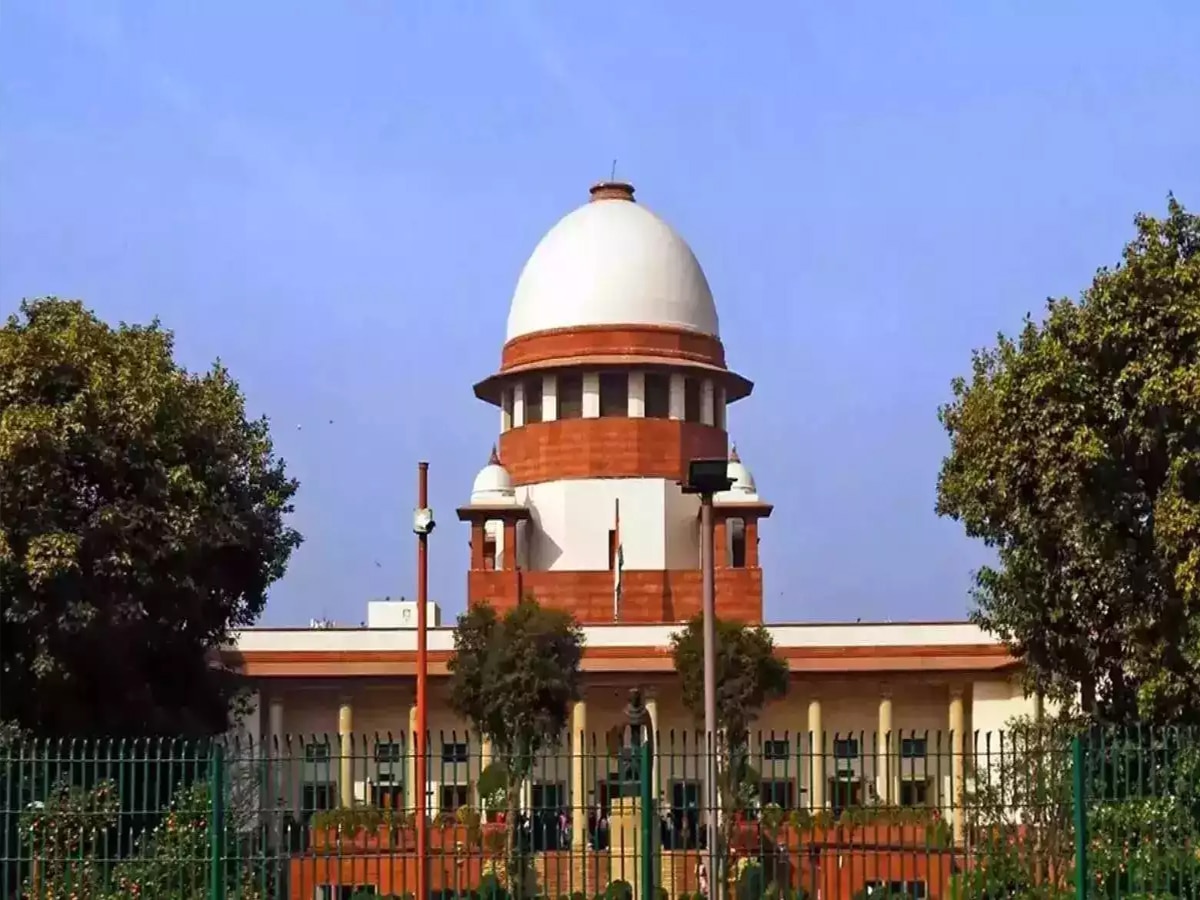 Supreme Court: सुप्रीम कोर्ट ने प्रदर्शनकारी किसानों से कहा, कोर्ट के दरवाजे उनके लिए हमेशा खुले हैं