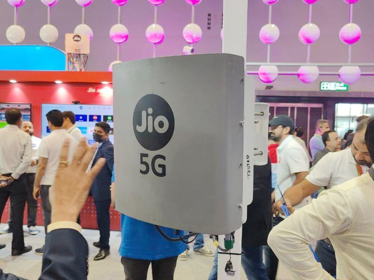 Jio के पास फिर क्यों लौट रहे ग्राहक? खुल गया राज! इस Plan में 98 दिन तक मिल रहा सबकुछ