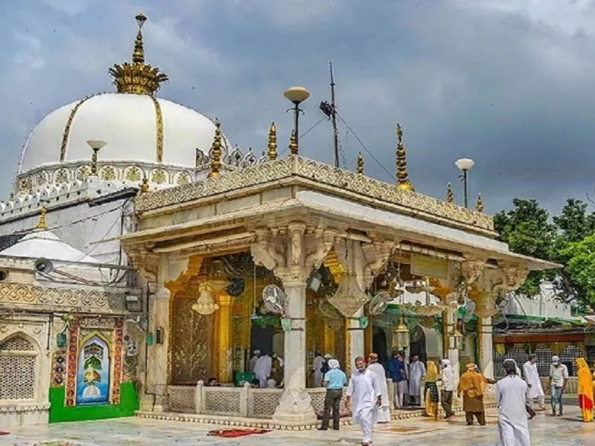 Ajmer News: अजमेर शरीफ दरगाह या फिर प्राचीन शिव मंदिर? हिंदू पक्ष के दावे को लेकर आज अदालत में बड़ी सुनवाई...