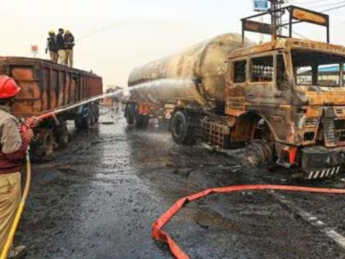 Jaipur Gas Blast Incident: जयपुर-अजमेर हाइवे हादसे के बाद NHAI की बड़ी कार्रवाई, 6 पॉइंट में समझें पूरी रिपोर्ट...