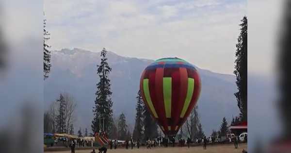 मनाली में वाइट क्रिसमस का सैलानियों कर रहे इंतजार, नए साल को देखते हुए मनाली में बढ़े सैलानी