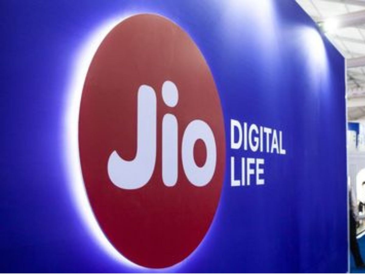 Reliance Jio का कम कीमत में सबसे ज्यादा वैलिडिटी देने वाला प्लान, कुछ यूजर्स ही जानते हैं इसके फायदे