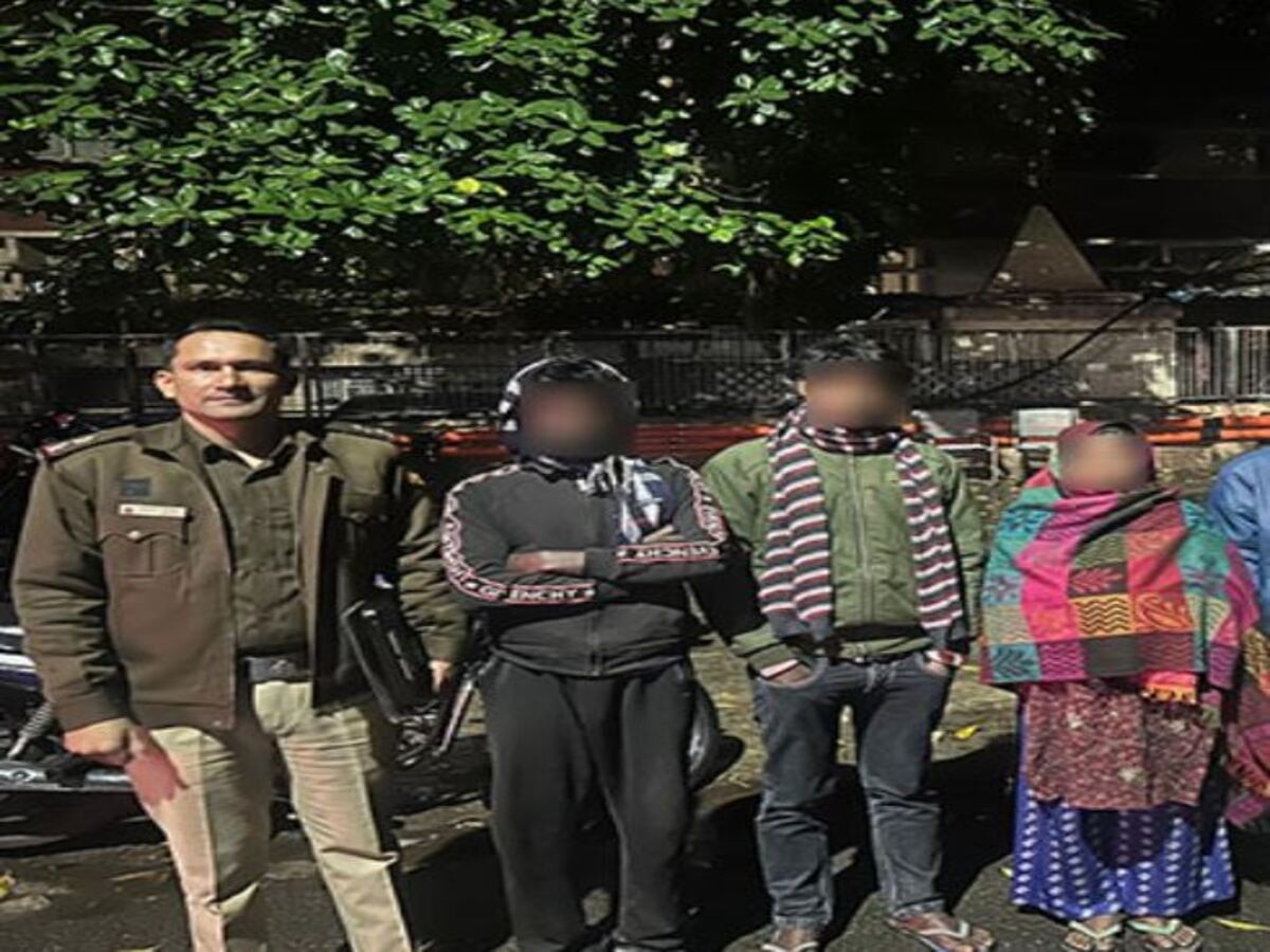 Delhi News: अवैध रूप से भारत में रह रहे 8 बांग्लादेशियों की पहचान कर दिल्ली पुलिस ने भेजा उनके देश