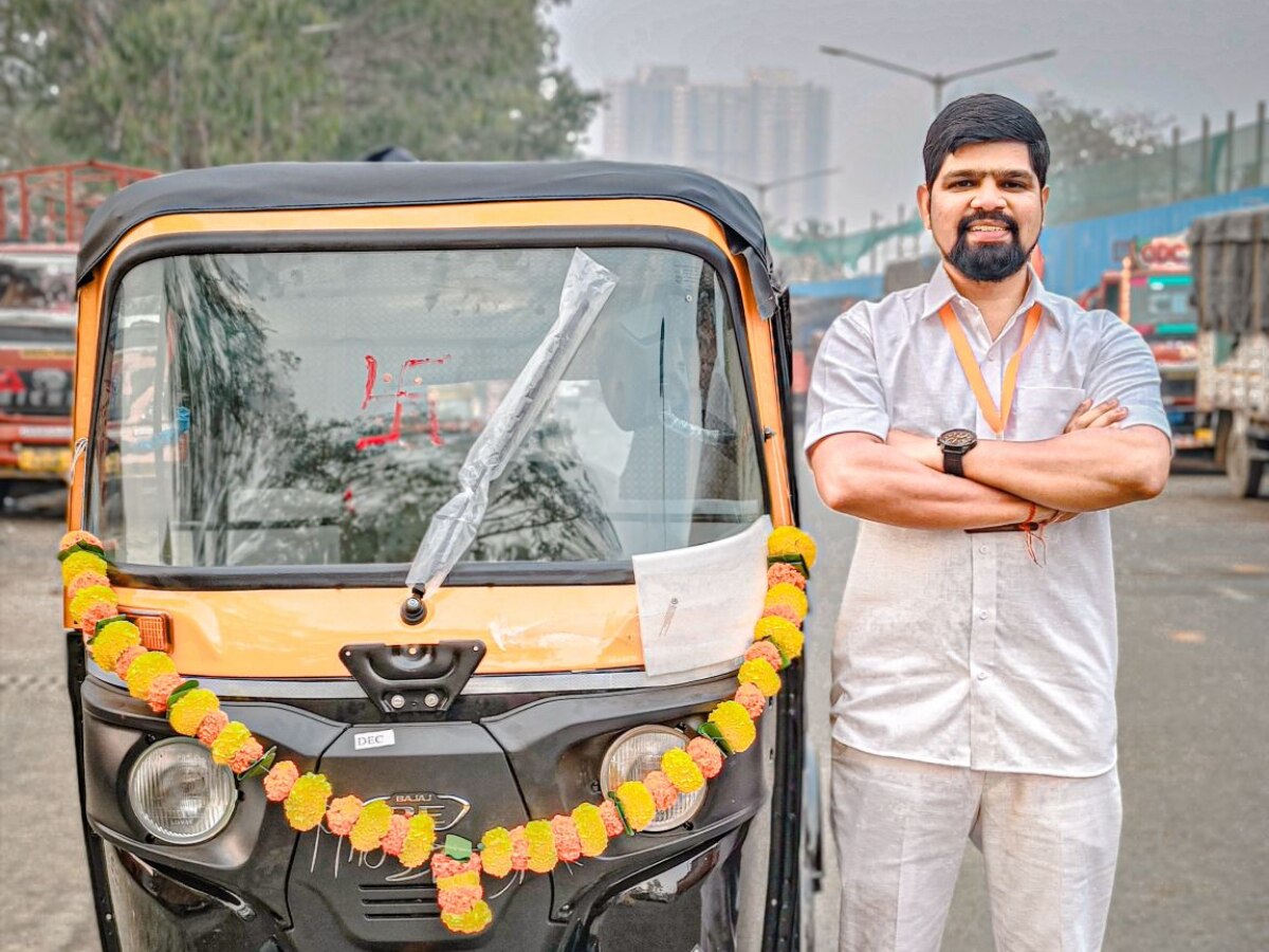 Graphic designer with 14-year experience turns autorickshaw driver ...