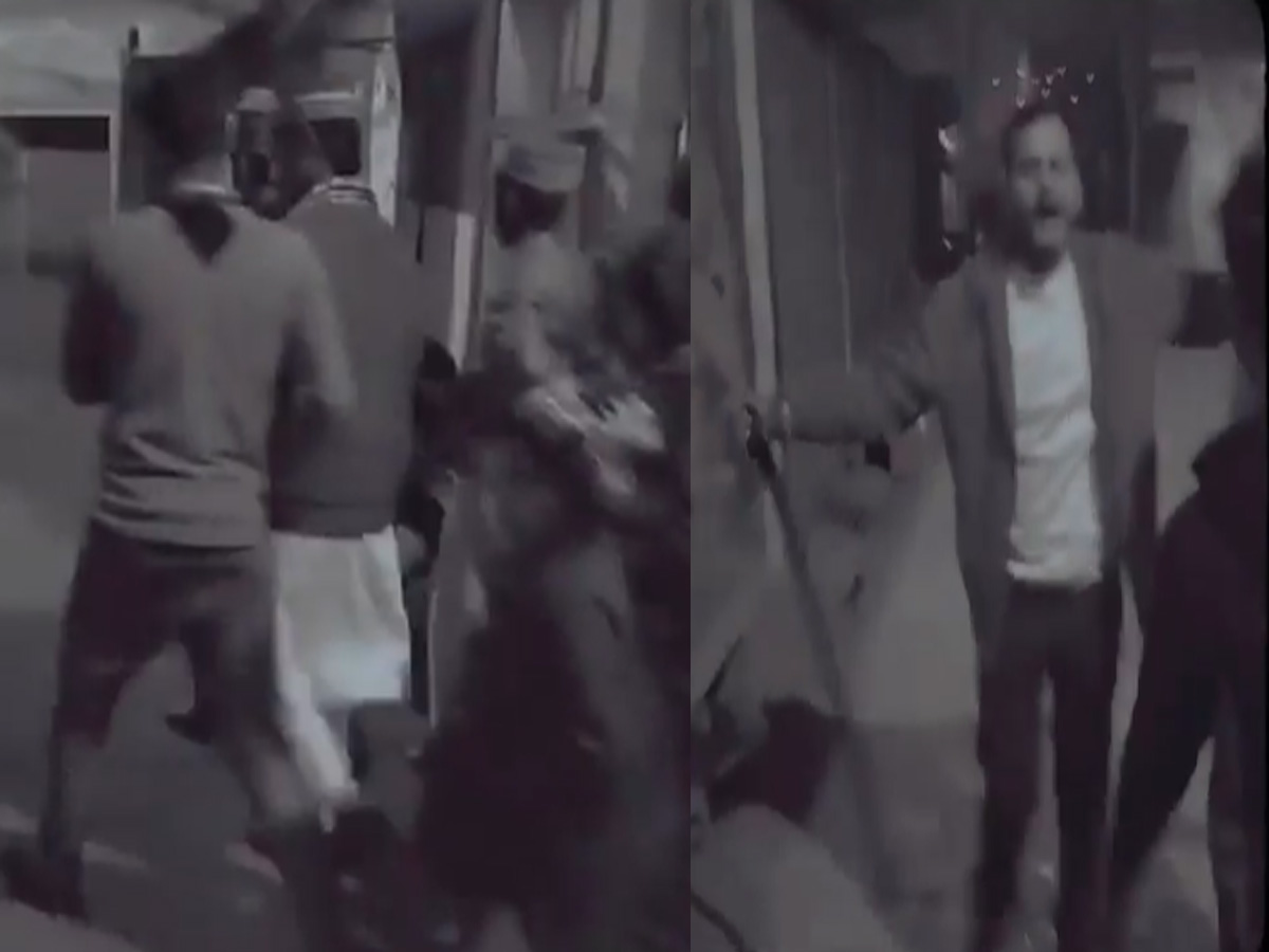 Bareilly में मदरसे के छात्रों के साथ मारपीट, जय श्रीराम लिख वीडियो किया पोस्ट Bareilly में मदरसे के छात्रों के साथ मारपीट, जय श्रीराम लिख वीडियो किया पोस्ट