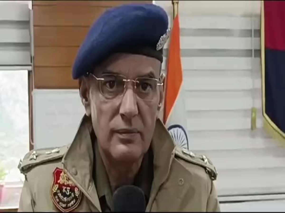  Haryana News: खेड़ी लक्खा सिंह हत्याकांड में बड़ा एक्शन, चार पुलिसकर्मी टर्मिनेट