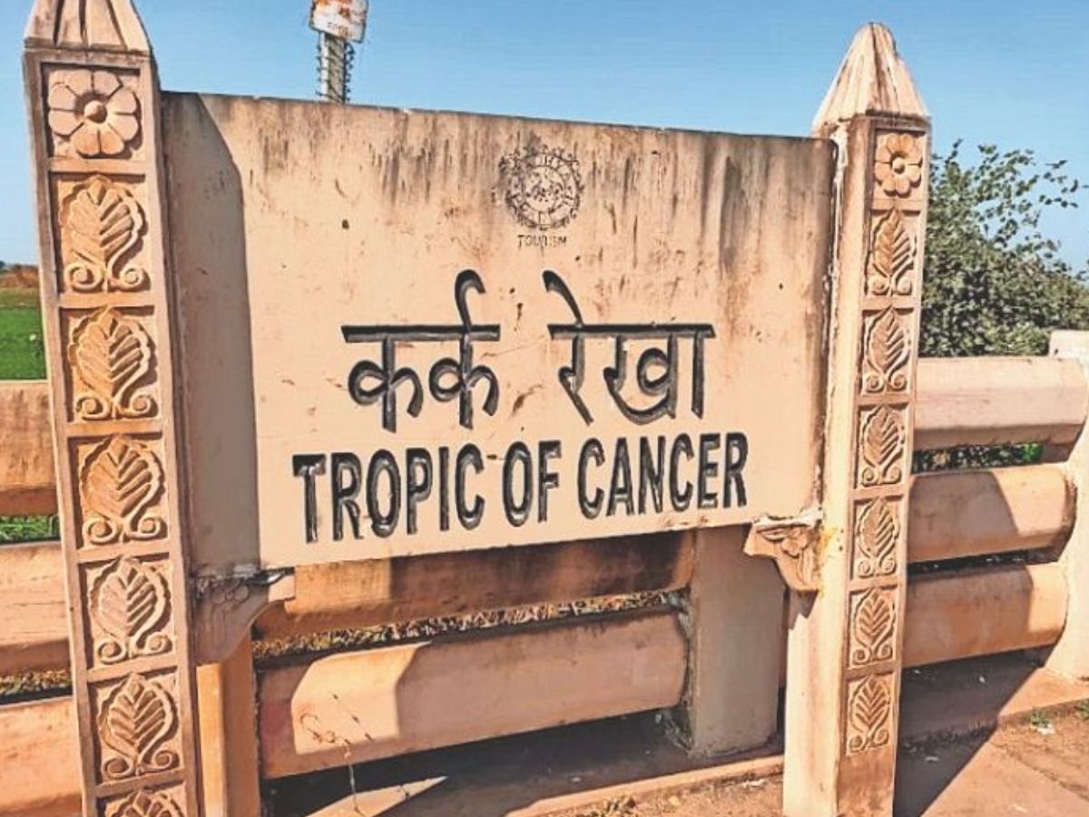 tropic of cancer passes through how many districts of mp know religious ...
