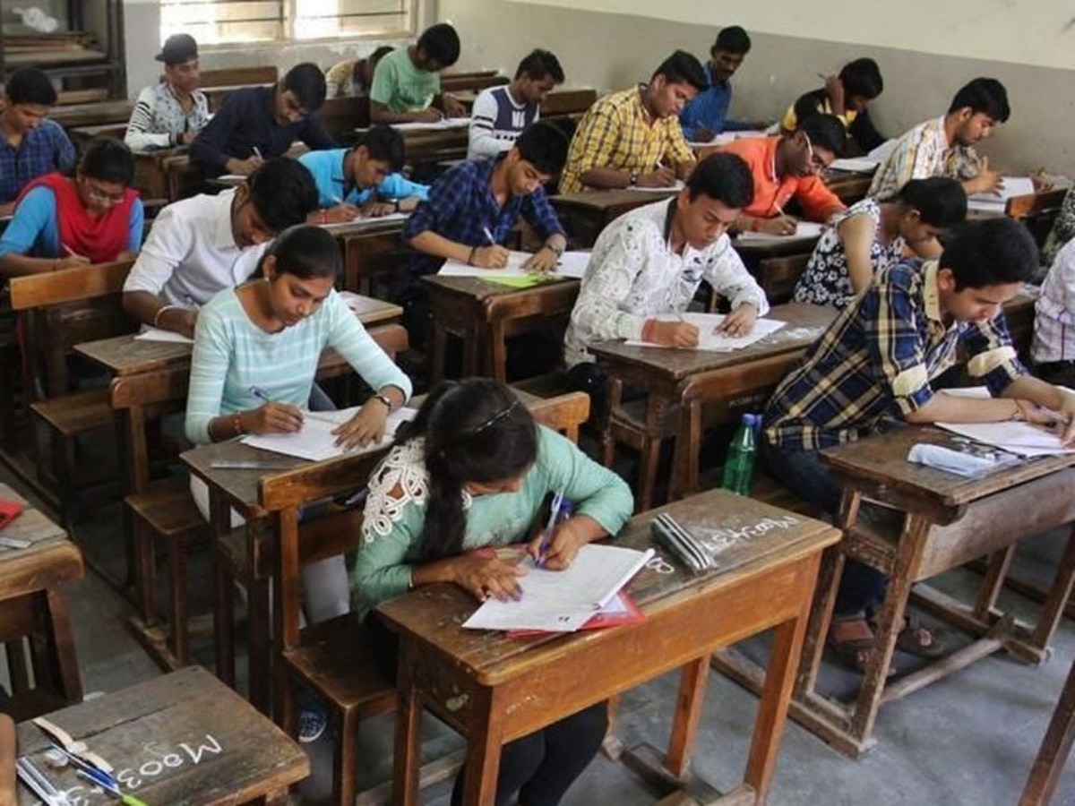 Board Exam: इस राज्य में अब 10वीं के बाद होंगे सीधे 12वीं बोर्ड के एग्जाम, जानिए क्या है प्लान और क्यों लिया ऐसा फैसला?