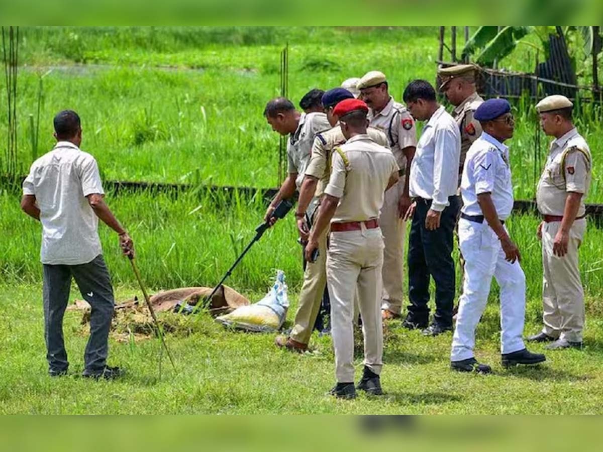 अलीगढ़ मुस्लिम यूनिवर्सिटी को बम से उड़ाने की धमकी; क्या बोला AMU प्रशासन?