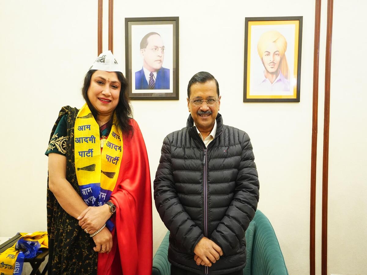 Delhi Election 2025: दिल्ली महिला कांग्रेस की वरिष्ठ उपाध्यक्ष प्रियंका अग्रवाल AAP में शामिल 