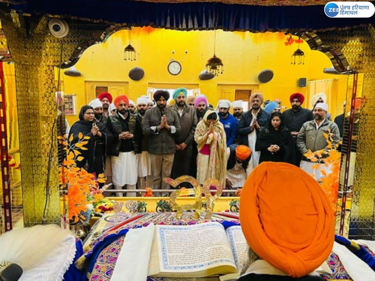 Sri Muktsar Sahib News: ਮਾਘੀ ਦੇ ਮੇਲੇ 'ਤੇ ਰਾਜਾ ਵੜਿੰਗ ਪਤਨੀ ਸਮੇਤ ਸ੍ਰੀ ਦਰਬਾਰ ਸਾਹਿਬ ਵਿਖੇ ਹੋਏ ਨਤਮਸਤਕ