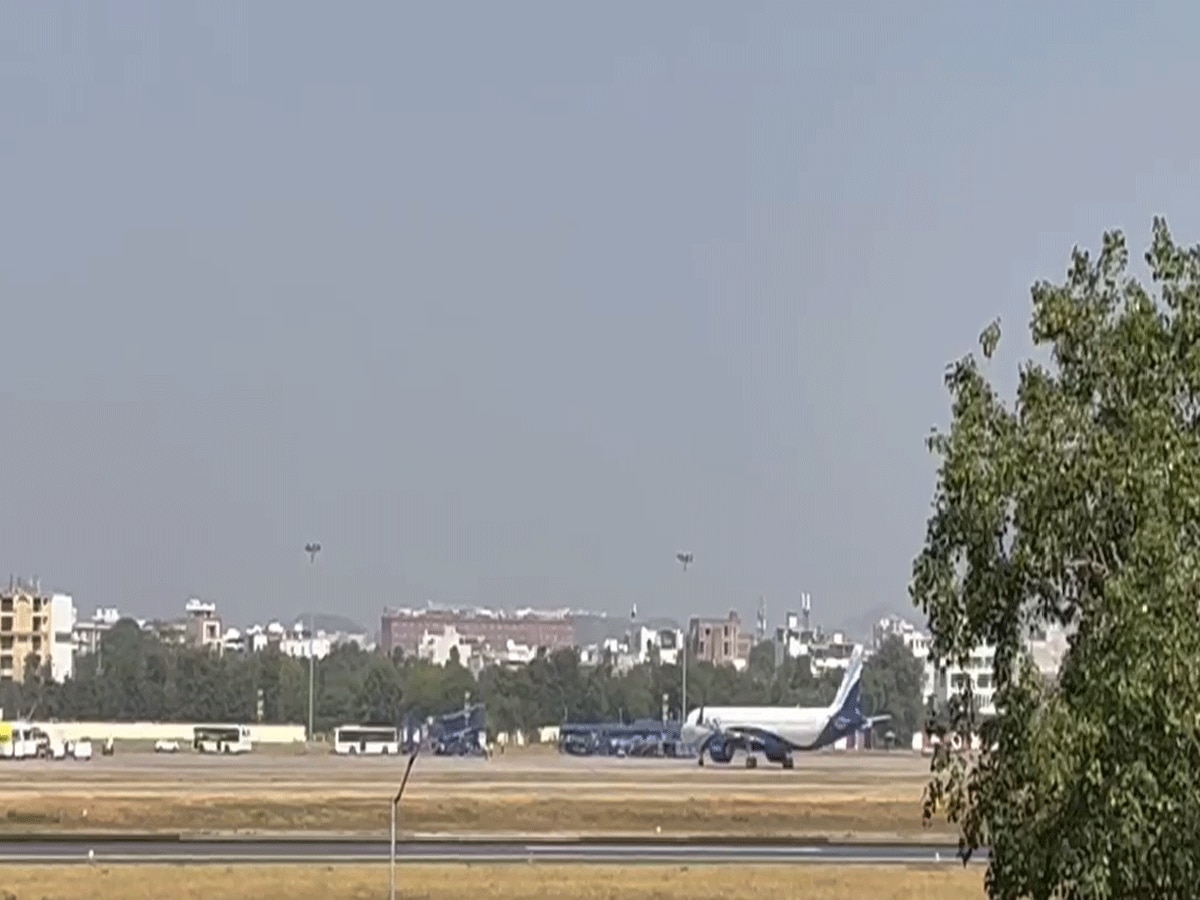 कोहरा हुआ तो करना पड़ेगा इंतजार! जयपुर एयरपोर्ट पर LVP को लेकर समस्याएं